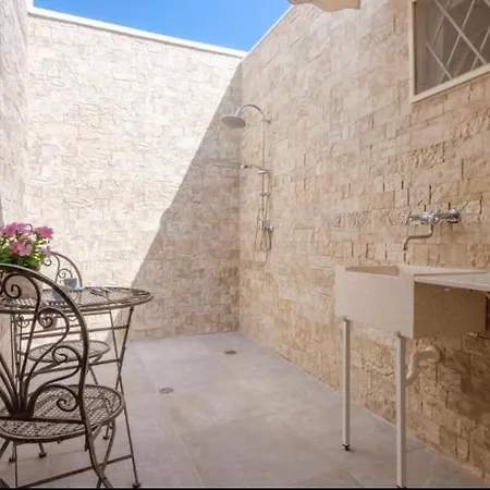 Apartmán Casa Emisa *